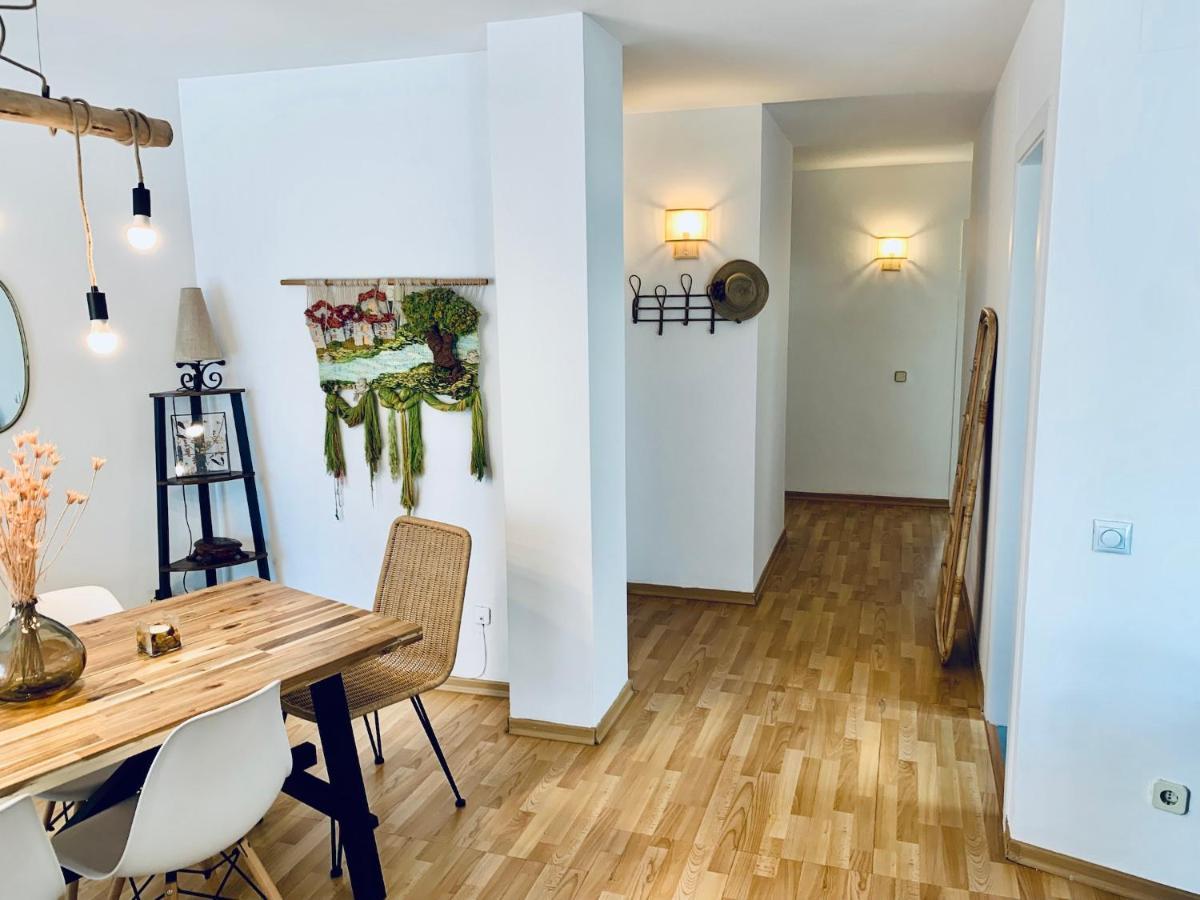 Hauzify I Apartament Fortuny ซานต์เฟลิอูเดกีโซลส์ ภายนอก รูปภาพ